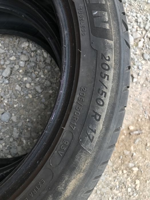Летни гуми 2бр.205/50R17