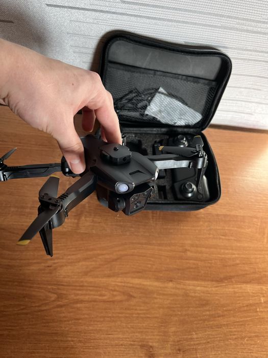 Продам квадракоптер