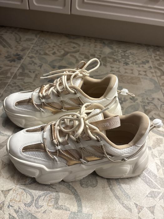 Обувки/ маратонки Steve Madden 36 номер