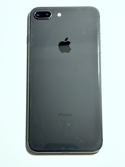 iPhone 8 Plus Nevelocked