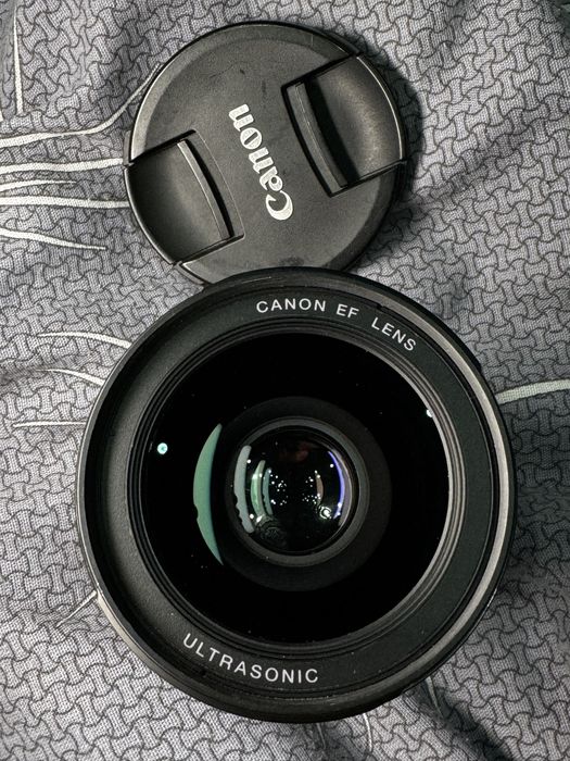 Canon ef 35mm F 1.4