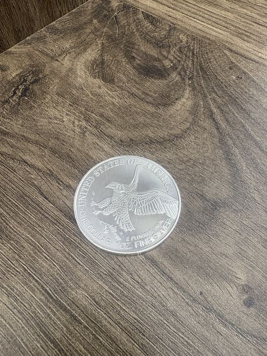 Сребърна монета!! Американски орел