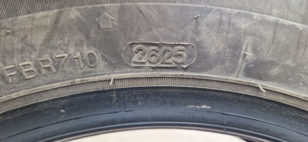 Шины б/у на гранту 185/65R14
