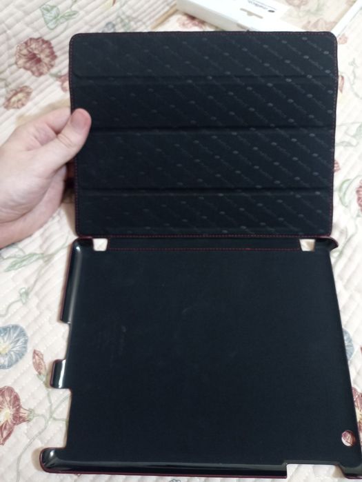 Чехол с фиксацией положения iPad 2