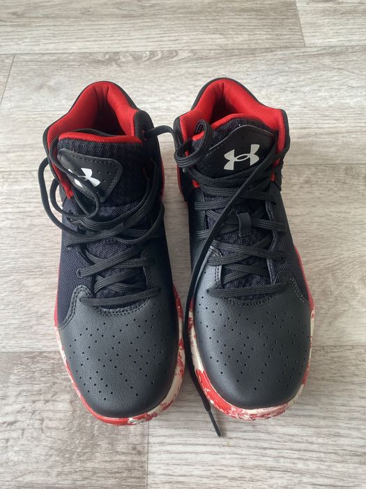Кроссовки баскетбольные under armour