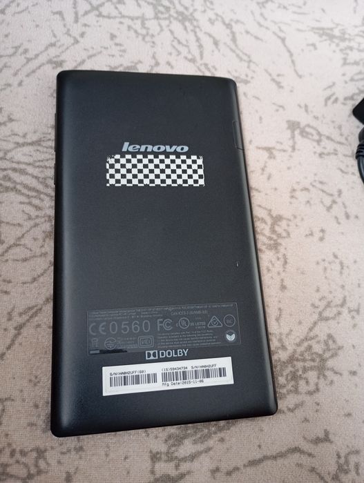 Таблет Леново за ползване.