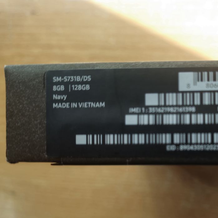 Samsung Galaxy S25 Fe .  Sigilat