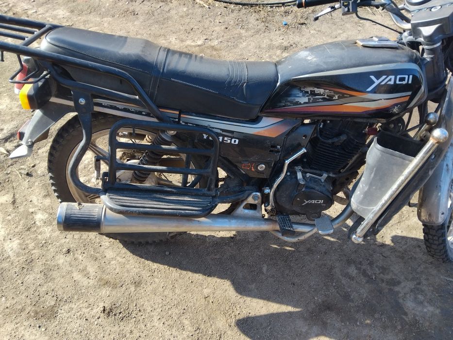 Продам мотоцикл яки 150сс