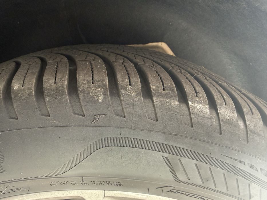 Vand 4 cauciucuri Goodyear Vector 4season 245 50 19 XL