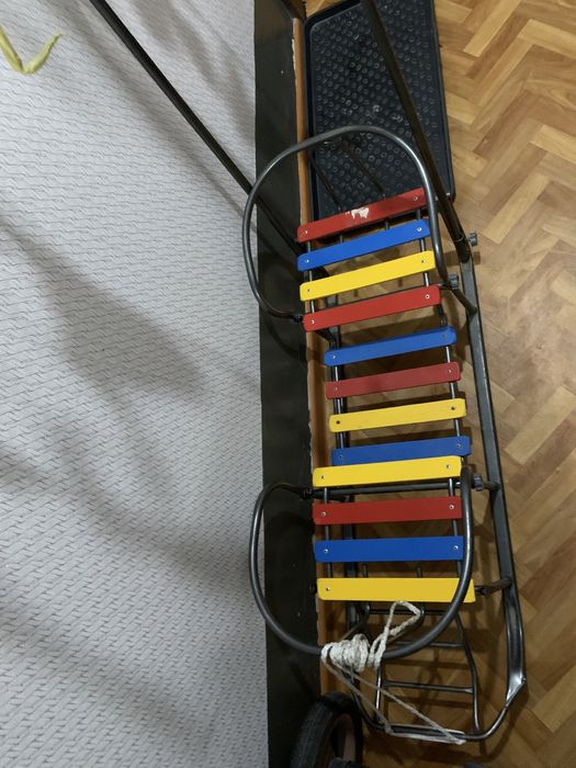 Продам двух месты сани