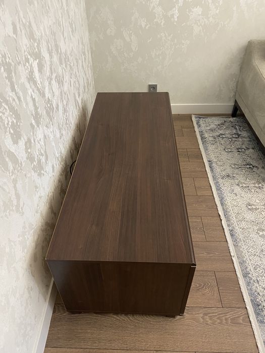 Тумба под телевизор