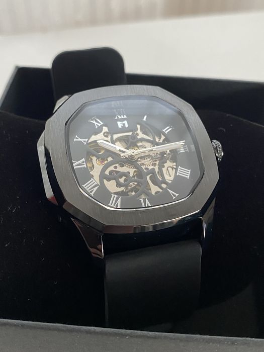 Frank Meier Луксозни механични/ръчни часовници в два цвята