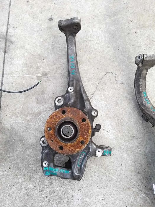 Fuzeta dreapta fata 2.0 tdi audi a4 b8 8k r8k0407258g