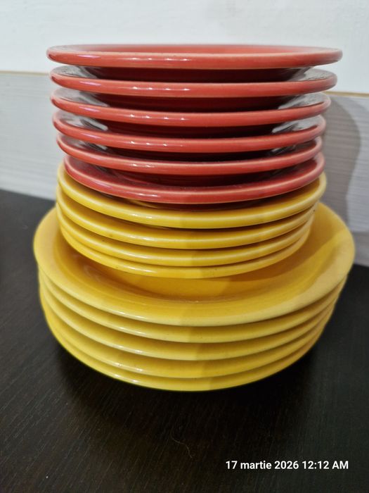 Farfurioare mici pentru gustari si desert