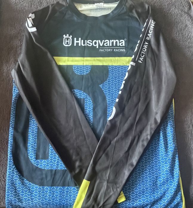 Блуза за каране Husqvarna !!ЧИСТО НОВА!! М размер