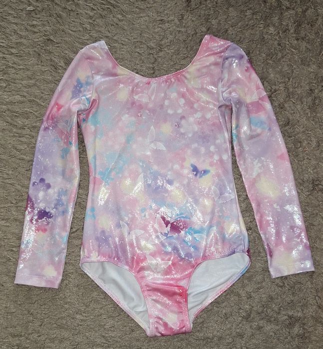 Costum de gimnastica