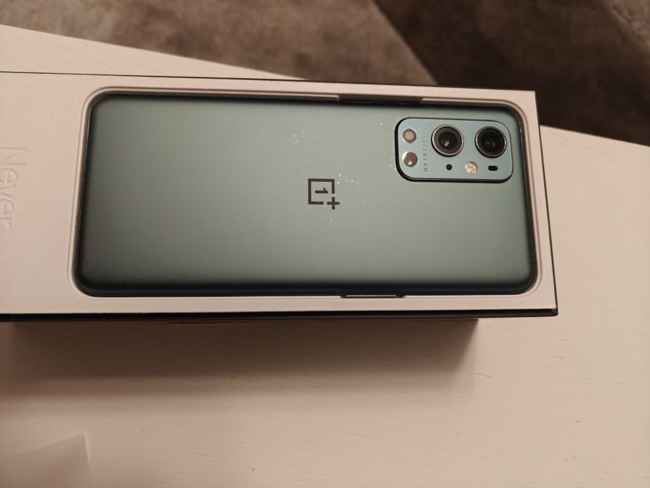 Vând telefon One Plus 9 Pro