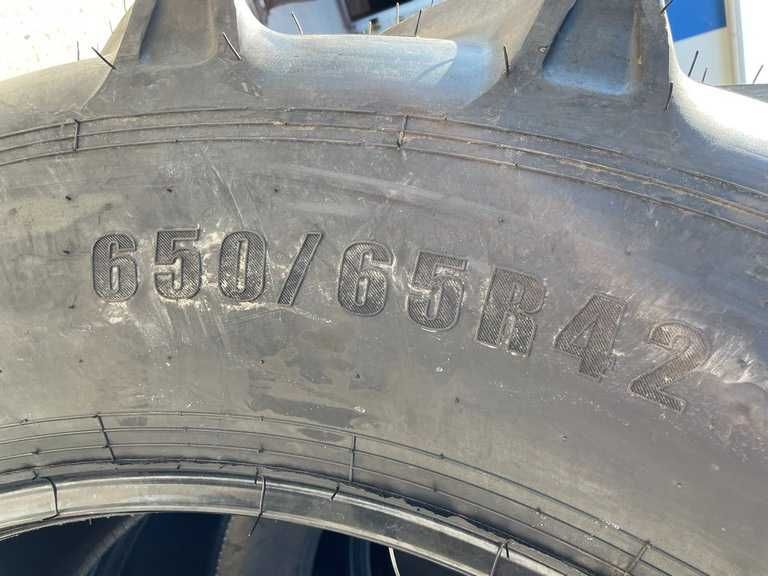 Anvelope noi radiale 650/65R42 pentru tractor spate FENDT marca NORTEC