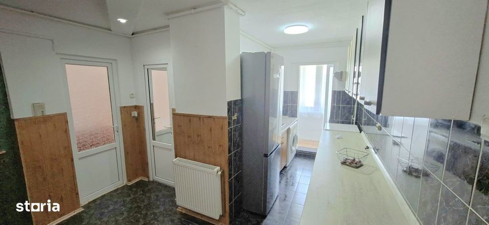 DE INCHIRIAT - Apartament 2 camere, Liliacului -Codlea