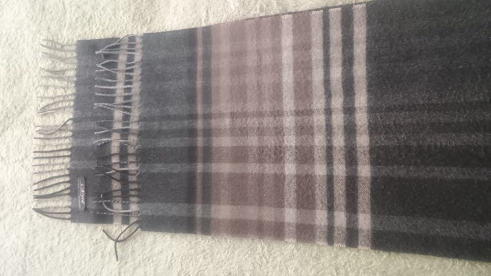 Fular  bărbați de calitate.