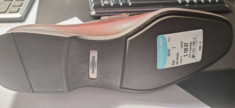 Мужские кожаные лоферы Magnanni, новые, из США, дешево!