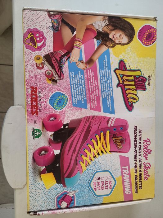 Vand patine cu rotile noi.