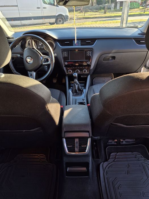 SKODA Octavia 2017 — imagine 4