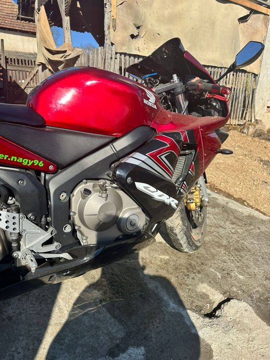 Honda cbr 600 rr