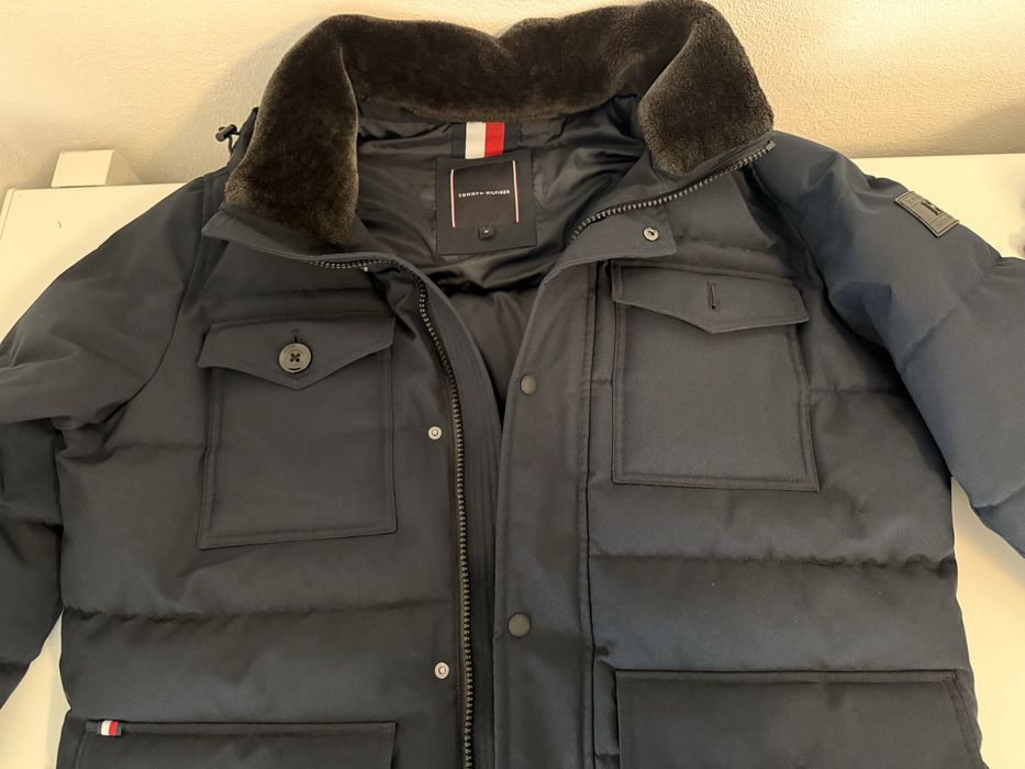 Geaca parka Tommy Hilfiger marimea XL ca noua