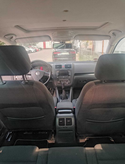 Vând VW Golf 5 motor 2.0 diesel, 140 cp