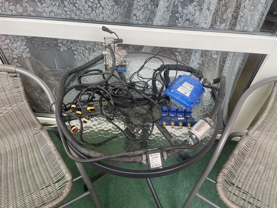 Газов инжекцион за кола