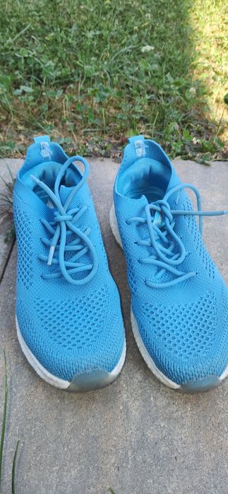 Adidasi Sprandi marime 33