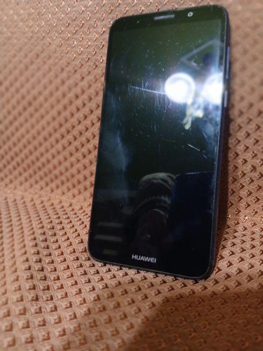 Два телефона 10 г модели здрави вателите държат работят