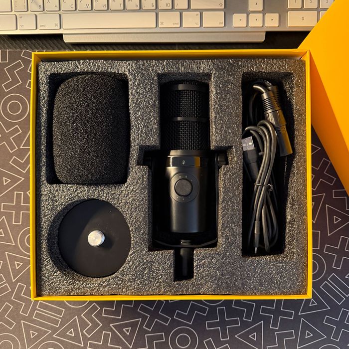 Продается микрофон Maono PD400X