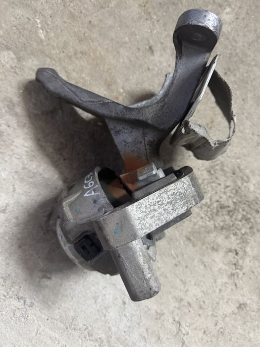 Подушка двигателя VAG