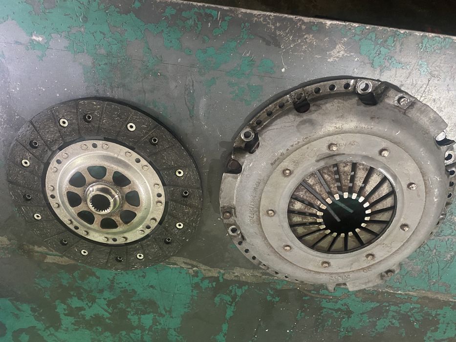 Sachs 240mm феродов и притискател За VW с 6 скорости