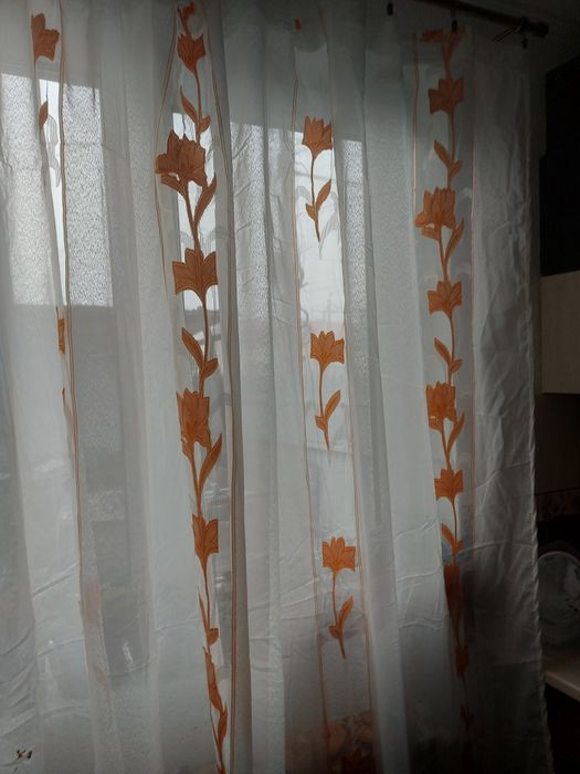 Perdea 250 inaltime  pe 275 lungime  cusuta la gata