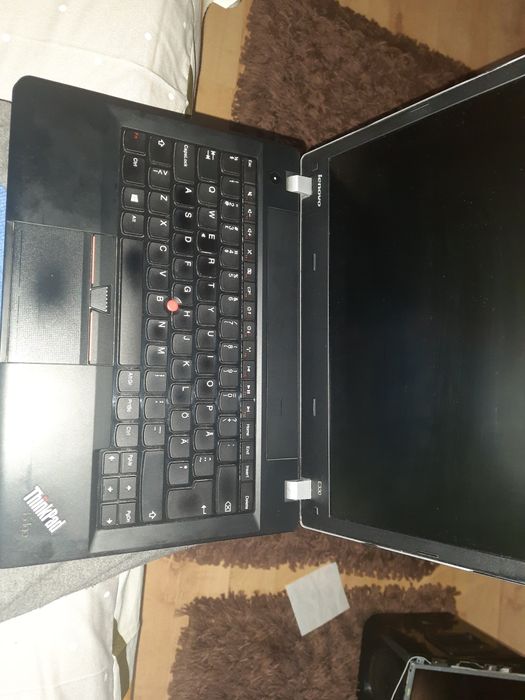 Laptop Lenovo E330 si T470s, Clevo
