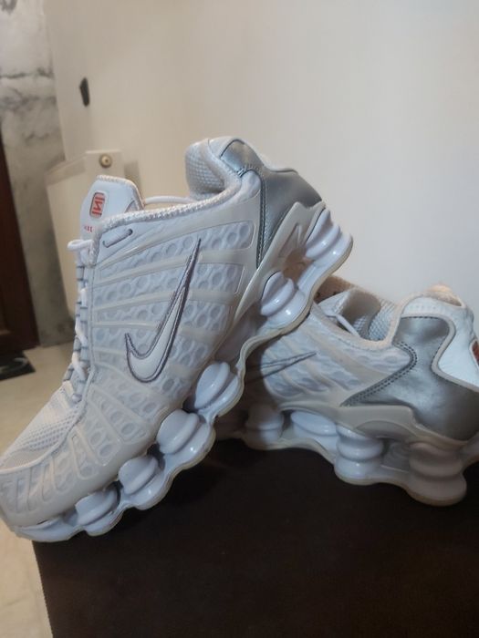 Adidasi Nike barbati mărimea 41