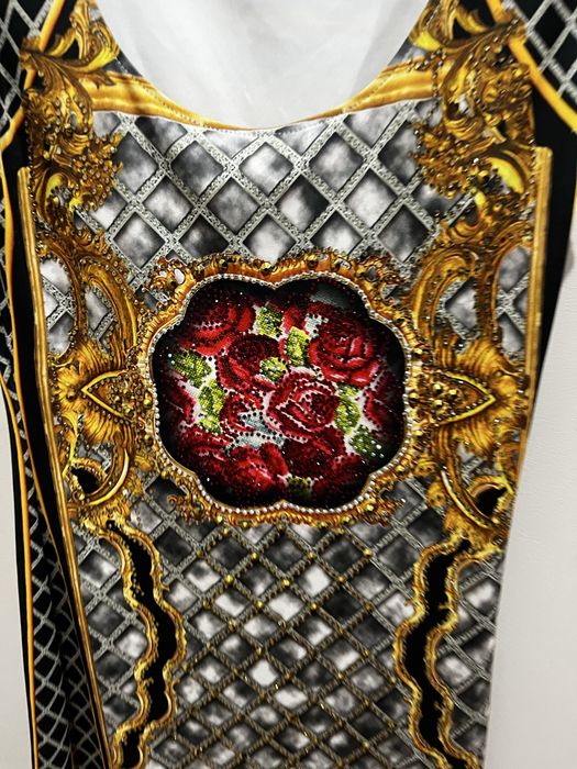 Платье женское.