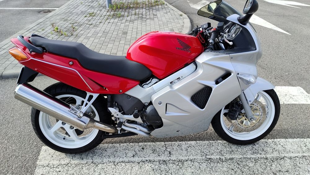 Vand Honda VFR 800 fi
