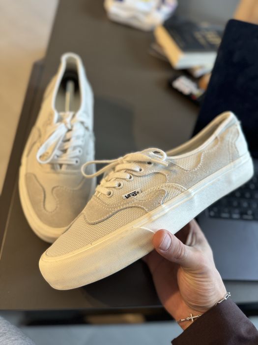 Vans Authentic номер 44