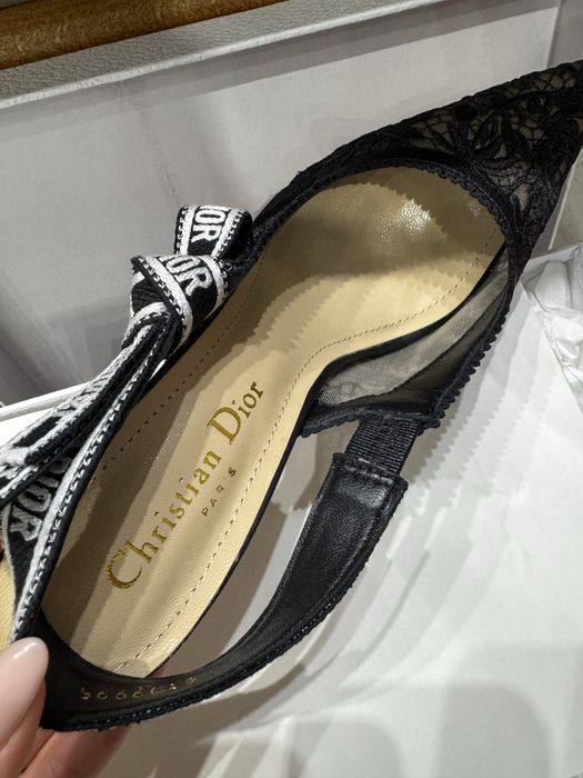 Токове Christian Dior