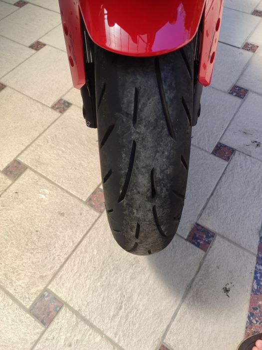 Продам мотоцикл QJMOTOR GSR 800