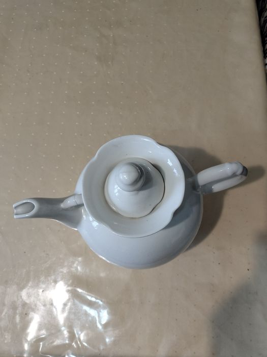 Продам чайник большой