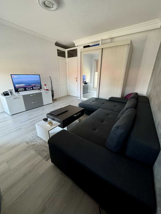 Apartament cu 2 camere de inchiriat strada PARIS
