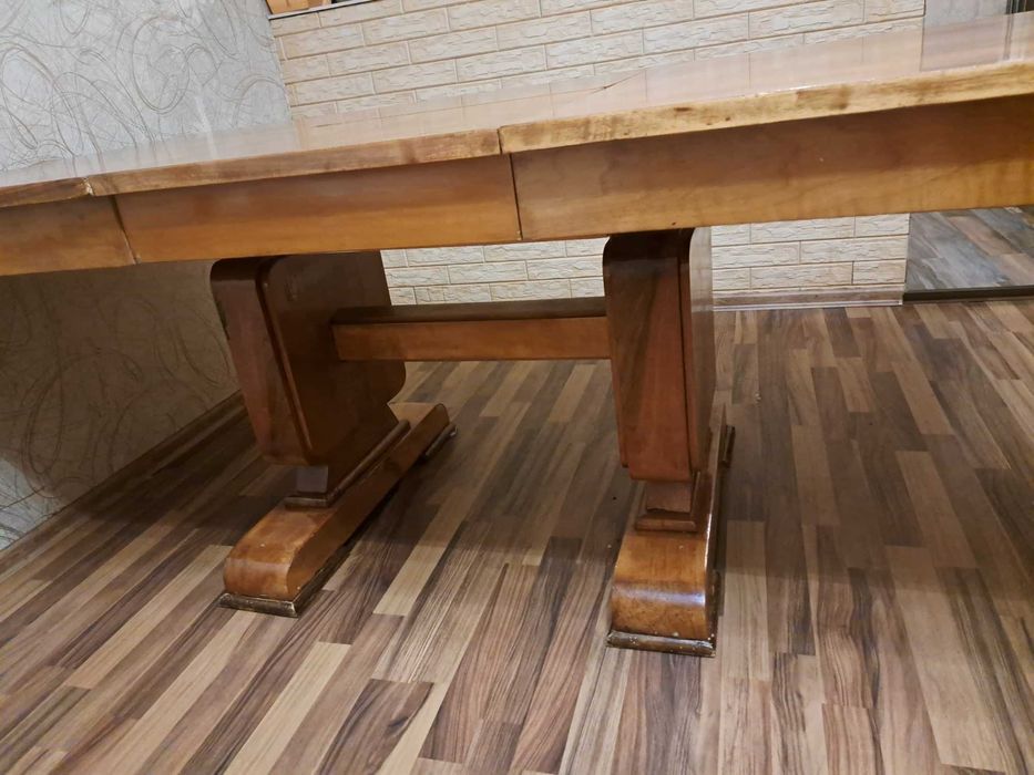 Масивна / Ретро /  Красива Кухненска Разтегателна Маса от Дърво