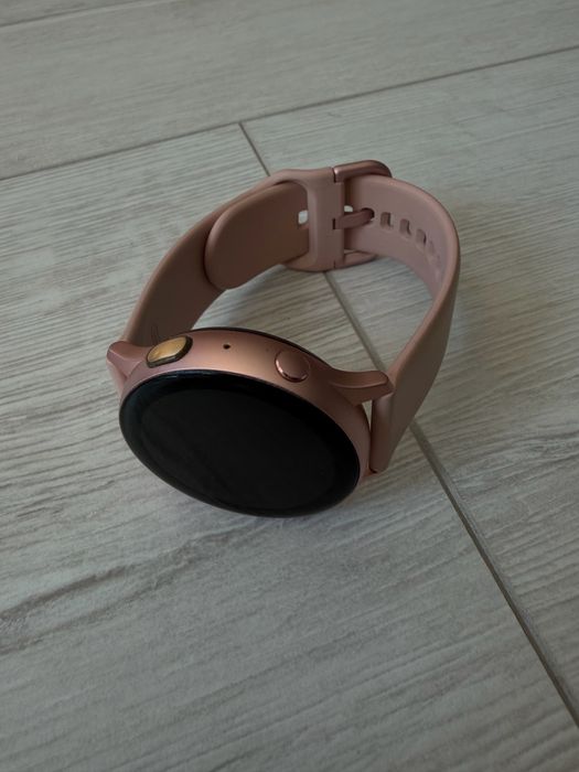 Samsung Galaxy Watch Active 2 40мм