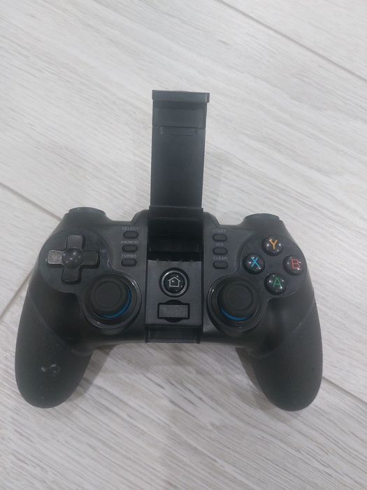 Беспроводной геймпад iPega