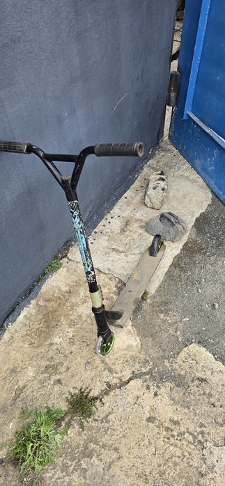 Продам трюковой самокат